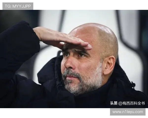 克鲁伊夫足球时代象征：传奇教练引领战术革命，重塑现代足球理念