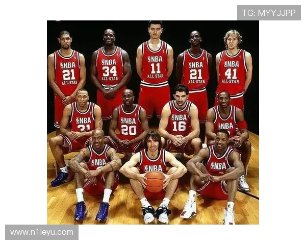 诺维茨基全明星首发引热议,传奇球星重返巅峰舞台 诺维茨基全明星首发引热议,传奇球星重返巅峰舞台