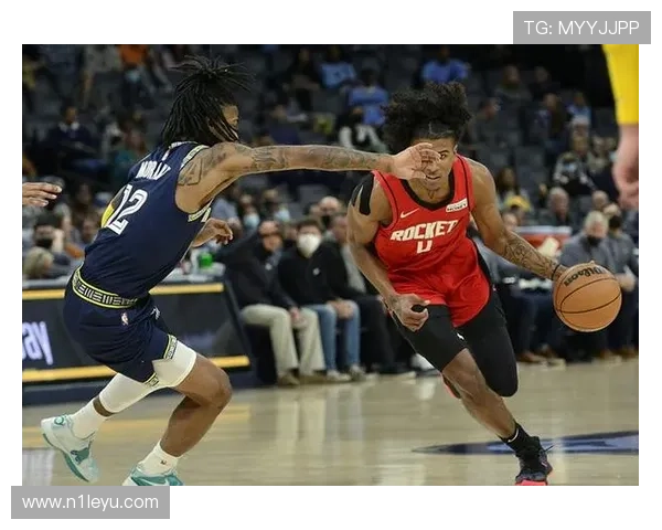 菲戈助攻数据揭秘：传奇中场的战术智慧与赛场影响力